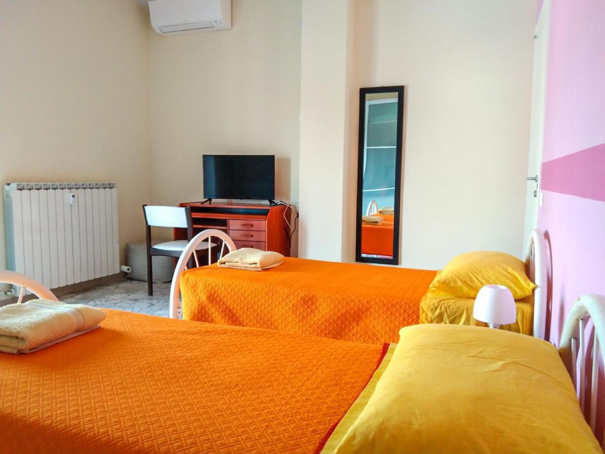 Casa Bignardi - Affitti Brevi Italia Hotel Modena Kültér fotó